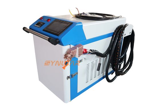 Portable Handheld Laser-Reinigungsmaschine für die Farbentfernung 1064nm Wellenlänge