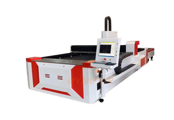1.5 kw Präzisionsgetriebe- und -räck-Übertragungssystem Faserlaserschneider für Cypcut-Steuerungssystem