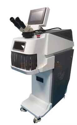Präzision 200W Schmucklaserschweißmaschine 2-8m/min Schweißgeschwindigkeit Wasserkühlsystem